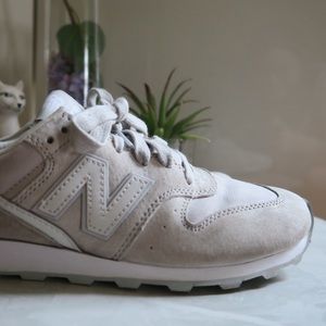 New Balance Athletic Sneaker 696 Overcast